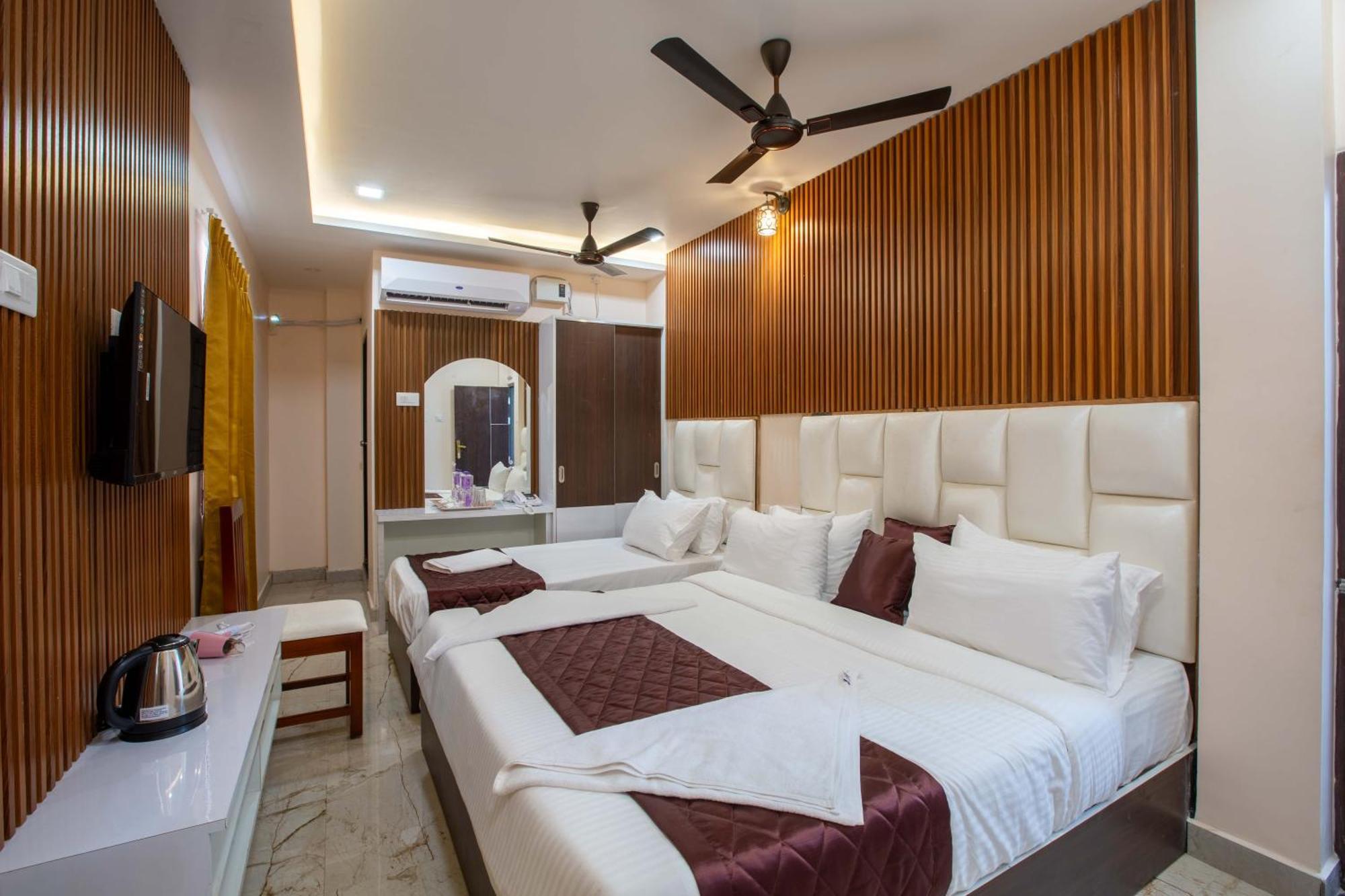 Hotel Surya Empire Rameshwaram Exterior photo