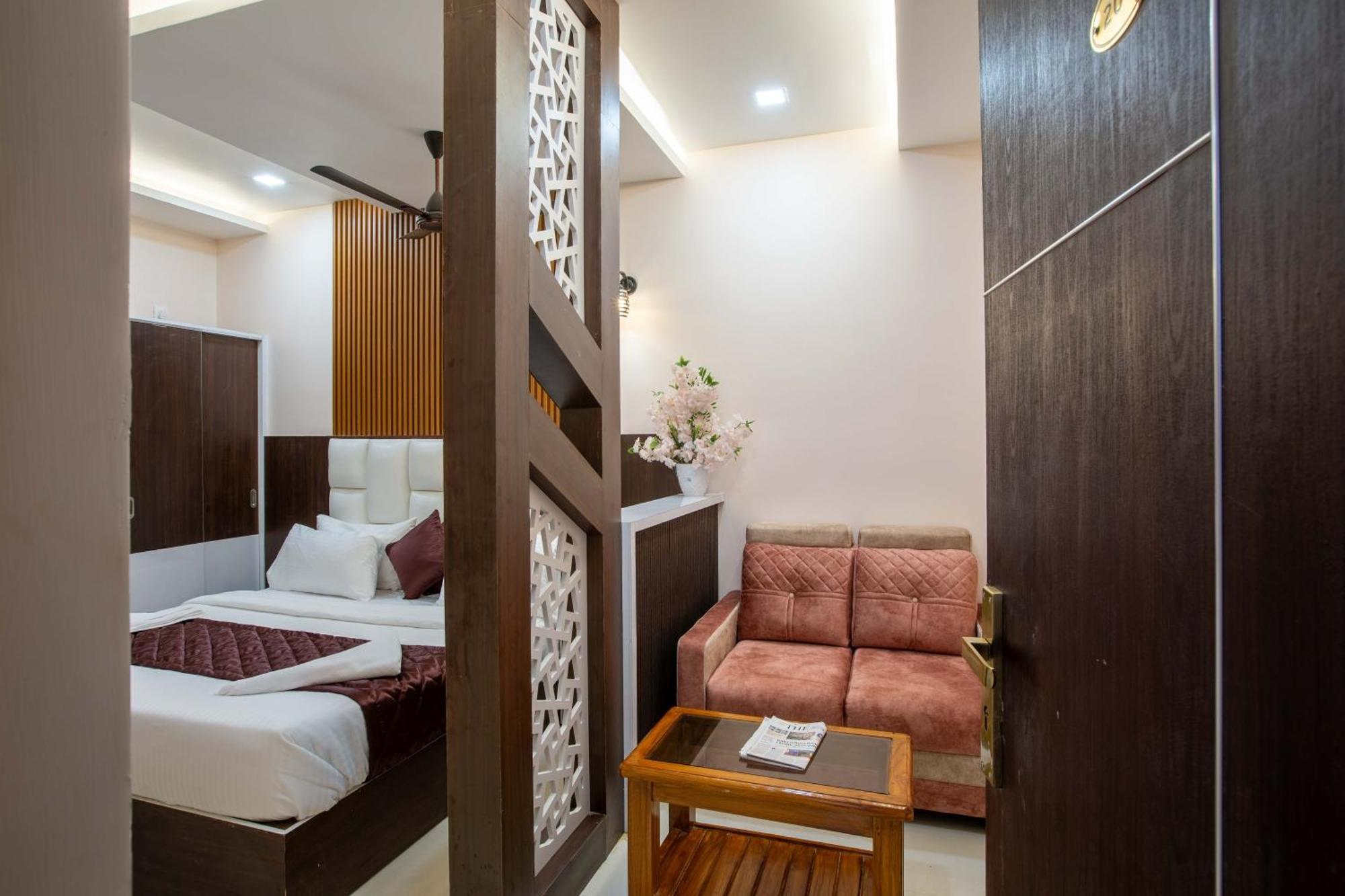 Hotel Surya Empire Rameshwaram Exterior photo